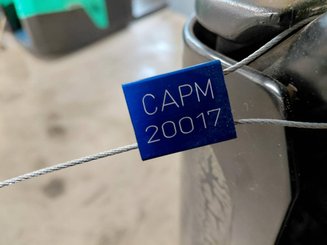 Empilhador retráctil Caterpillar NR14N