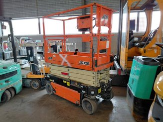 Elevadores de tesoura JLG 1532R
