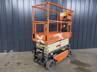 Elevadores de tesoura JLG 1532R