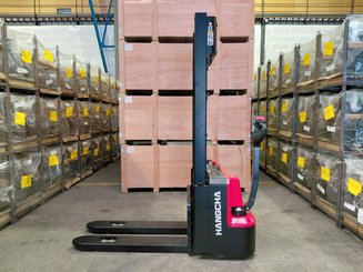 Stacker com condutor a pé Hangcha CDD12-AMC2-L