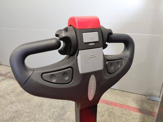 Stacker com condutor a pé Hangcha CDD12-AMC2-L