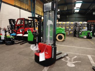 Stacker com condutor a pé Hangcha CDD12-AMC2-L