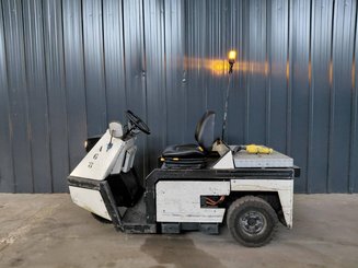 Tow tractor Spykstaal 306