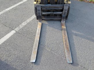 Empilhador de contrapeso 3 rodas Caterpillar EP18NT - 8