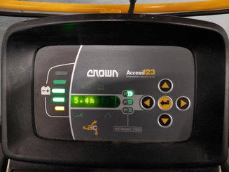 Preparador de encomendas Crown GPC3045 - 11