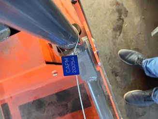 Plataforma com mastro vertical JLG DSP-M