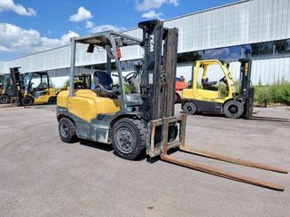 Empilhador de contrapeso 4 rodas TCM FD30T3