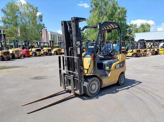 Empilhador de contrapeso 4 rodas Caterpillar GP18N - 1