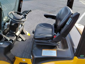 Empilhador de contrapeso 4 rodas Hangcha XE25i ( CPD25-XEY2HA-SI )