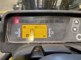 Empilhador de contrapeso 4 rodas Caterpillar GP25N