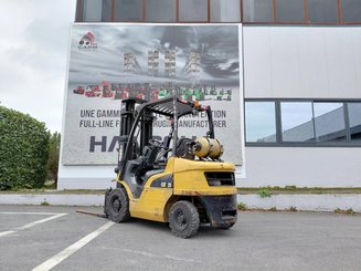 Empilhador de contrapeso 4 rodas Caterpillar GP25N