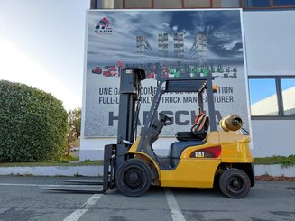 Empilhador de contrapeso 4 rodas Caterpillar GP30NTD