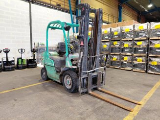 Empilhador de contrapeso 4 rodas Mitsubishi FD25N - 1