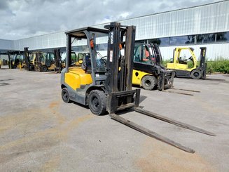 Empilhador de contrapeso 4 rodas TCM FD25T3