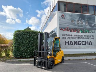 Empilhador de contrapeso 4 rodas Hangcha XE30Hi ( CPD30-XEY2H2-SI )