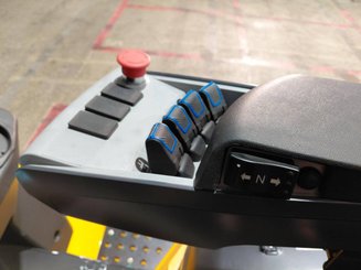 Empilhador de contrapeso 4 rodas Hangcha XE35i (CPD35-XEY2HA-SI)