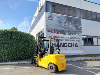 Empilhador de contrapeso 4 rodas Hangcha XE35i (CPD35-XEY2HA-SI)