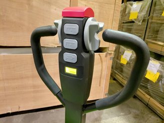 Stacker com condutor a pé Hangcha CDD15-A2MC2-ISZ