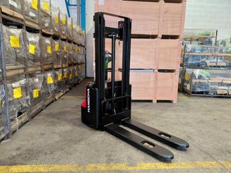 Stacker com condutor a pé Hangcha CDD12-AMC2-L