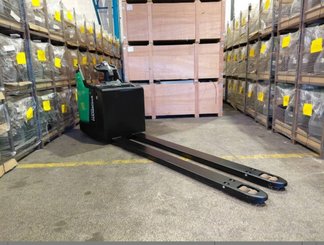 Porta-paletes eléctrico com condutor transportado Hangcha CBD30-XT1S-SISU