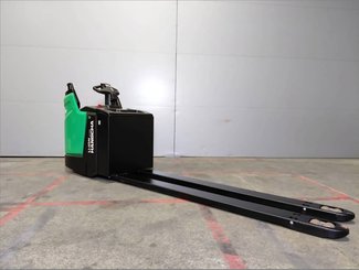 Porta-paletes eléctrico com condutor transportado Hangcha CBD30-XT1S-SISU