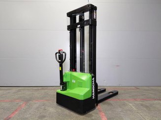 Stacker com condutor a pé Hangcha CDD15-A2MC2-ISZ
