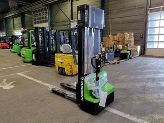 Stacker com condutor a pé Hangcha CDD15-A2MC2-ISZ