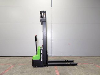 Stacker com condutor a pé Hangcha CDD15-A2MC2-ISZ