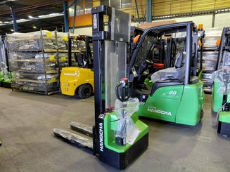 Stacker com condutor a pé Hangcha CDD15-A2MC2-ISZ