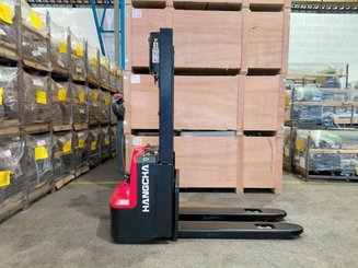 Stacker com condutor a pé Hangcha CDD12-AMC2-L
