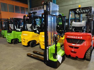 Stacker com condutor a pé Hangcha CDD15-A2MC2-ISZ