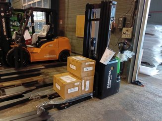 Stacker com condutor a pé Hangcha CDD14-XT1-SI 