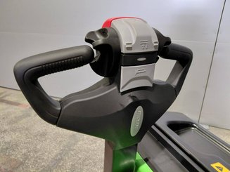 Porta-paletes eléctrico Hangcha CBD20-XT1-SI