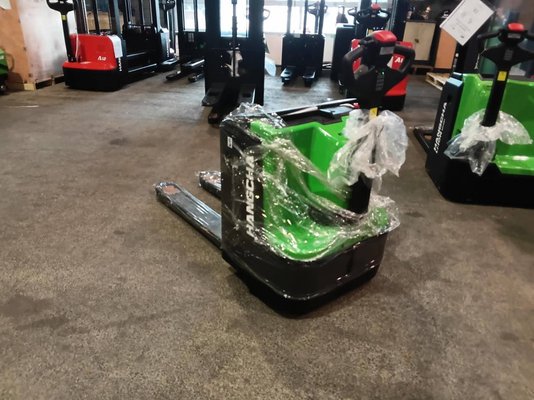 Porta-paletes eléctrico Hangcha CBD20-XT1-SI - 1