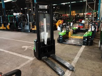 Stacker com condutor a pé Hangcha CDD12-AMC2-Li