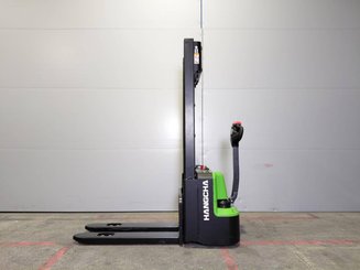 Stacker com condutor a pé Hangcha CDD12-AMC2-Li
