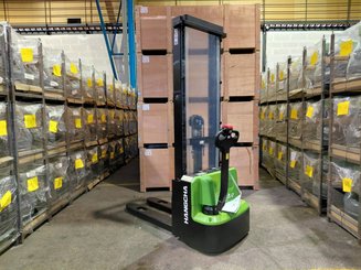 Stacker com condutor a pé Hangcha CDD12-AMC2-Li