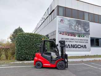 Empilhador de contrapeso 4 rodas Hangcha XF25D-2 (CPCD25-X2H7F1)