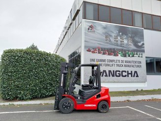 Empilhador de contrapeso 4 rodas Hangcha XF25D-2 (CPCD25-X2H7F1)