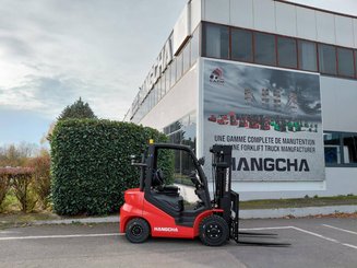 Empilhador de contrapeso 4 rodas Hangcha XF25D-2 (CPCD25-X2H7F1)