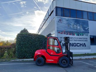 Carreta elevadora todo terreno Hangcha TT25-2