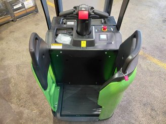 Stacker com condutor transportado Hangcha CDD16-XT1S-SISU