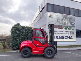Carreta elevadora todo terreno Hangcha TT30-4 (CPCD30-XW98C-RT4)