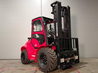 Carreta elevadora todo terreno Hangcha TT30-4 (CPCD30-XW98C-RT4)