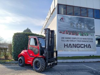 Carreta elevadora todo terreno Hangcha TT35-4 (CPCD35-XW33C-RT4)