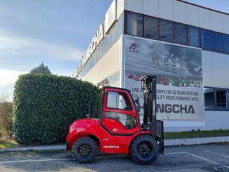 Carreta elevadora todo terreno Hangcha TT35-4 (CPCD35-XW33C-RT4)