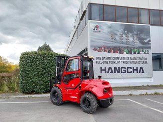Carreta elevadora todo terreno Hangcha TT35-4 ( CPCD35-XW33C-RT4 )