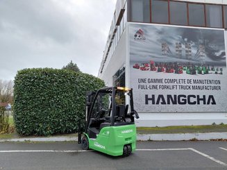 Empilhador de contrapeso 3 rodas Hangcha  XC3-18i (CPDS18-XCY2G-SI) 