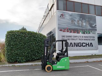 Empilhador de contrapeso 3 rodas Hangcha  XC3-18i (CPDS18-XCY2G-SI) 