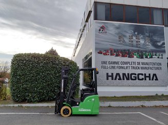 Empilhador de contrapeso 3 rodas Hangcha XC3-18i